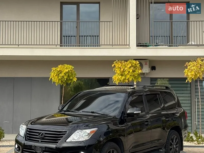 Lexus LX 2008