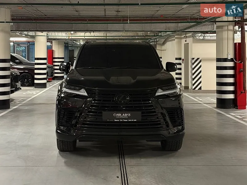 Lexus LX 2023