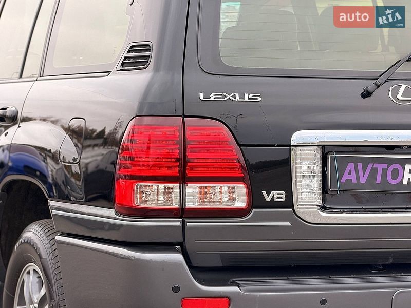 Позашляховик / Кросовер Lexus LX 2005 в Кривому Розі