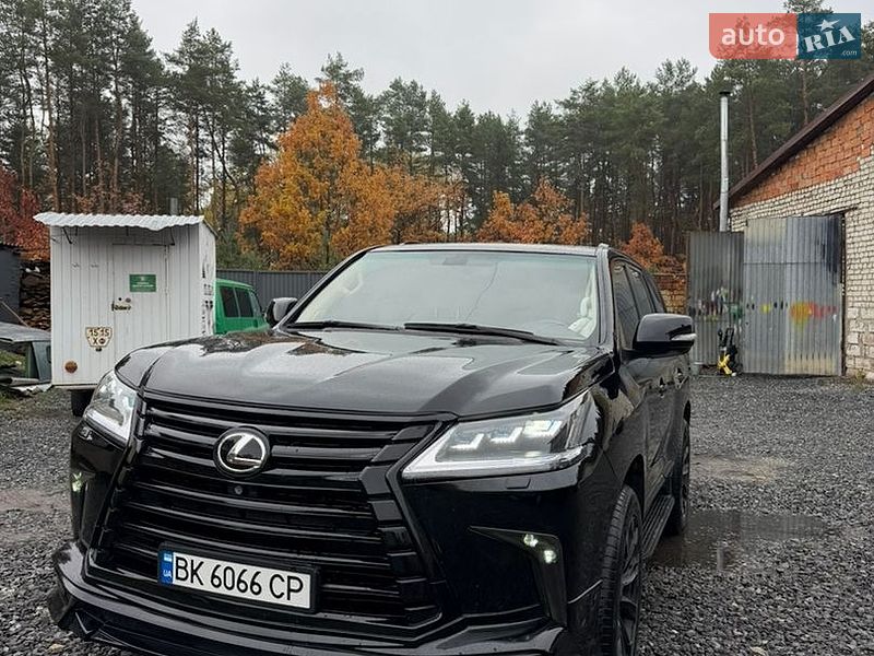 Внедорожник / Кроссовер Lexus LX 2010 в Славуте