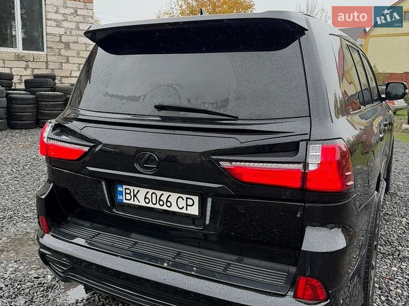 Внедорожник / Кроссовер Lexus LX 2010 в Славуте