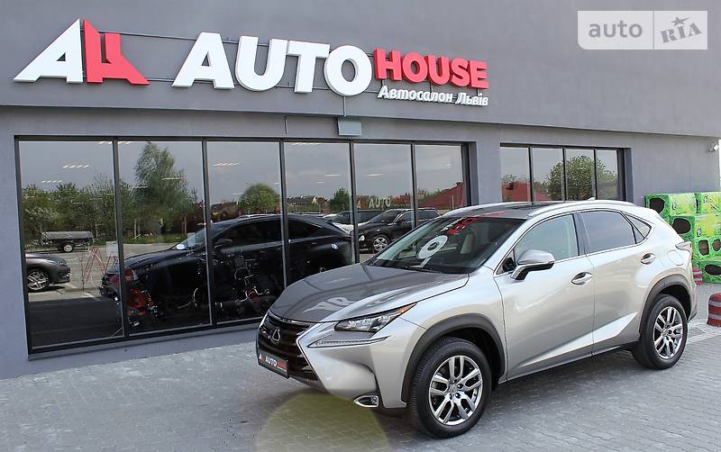 Lexus NX 2014 года