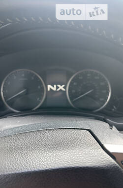 Внедорожник / Кроссовер Lexus NX 200t 2017 в Полтаве
