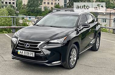 Внедорожник / Кроссовер Lexus NX 2015 в Киеве