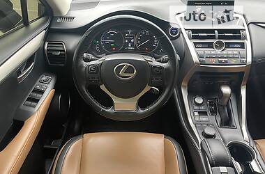 Внедорожник / Кроссовер Lexus NX 2015 в Киеве