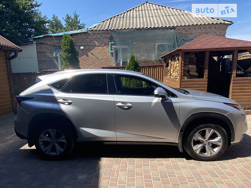 Внедорожник / Кроссовер Lexus NX 2017 в Харькове