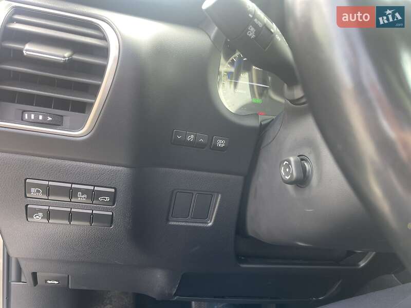 Внедорожник / Кроссовер Lexus NX 2018 в Львове фото 27 Внедорожник / Кроссовер Lexus NX 2018 в Львове