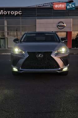 Внедорожник / Кроссовер Lexus NX 2019 в 