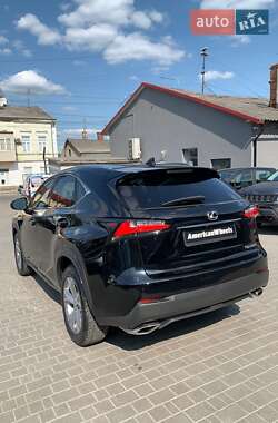 Позашляховик / Кросовер Lexus NX 2017 в Харкові