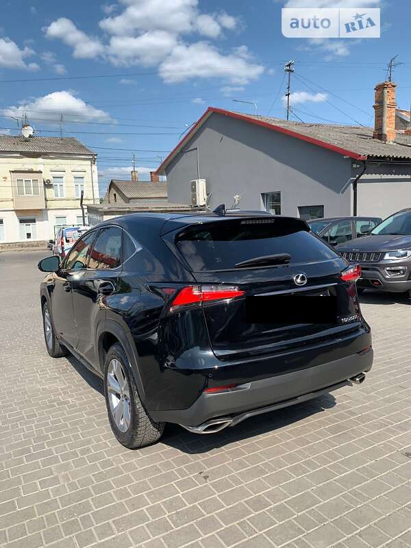 Внедорожник / Кроссовер Lexus NX 2017 в Харькове