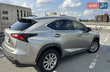 Внедорожник / Кроссовер Lexus NX 2016 в 