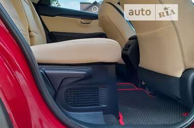 Внедорожник / Кроссовер Lexus NX 2015 в 