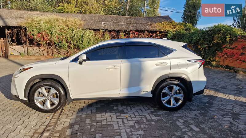 Позашляховик / Кросовер Lexus NX 2014 в Дніпрі