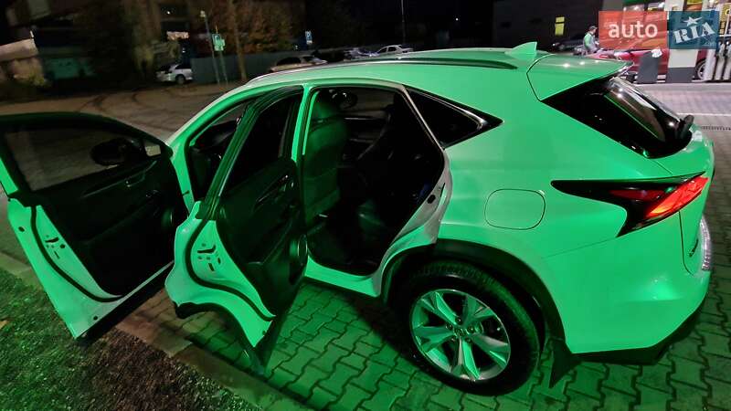 Позашляховик / Кросовер Lexus NX 2014 в Дніпрі