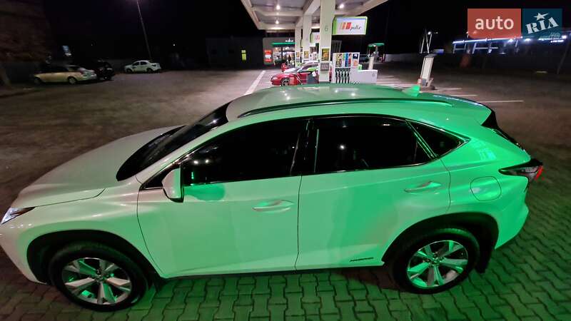 Позашляховик / Кросовер Lexus NX 2014 в Дніпрі