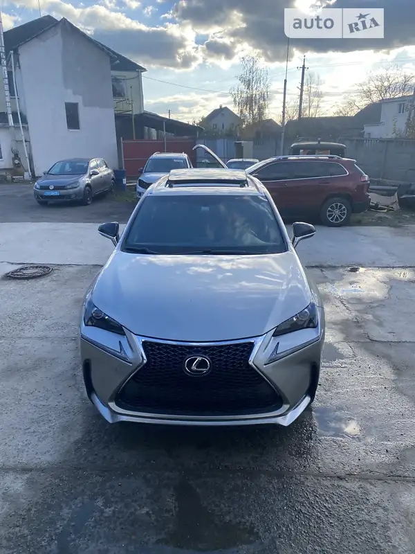 Lexus NX 2016