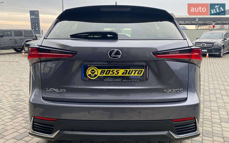 Внедорожник / Кроссовер Lexus NX 2018 в Мукачево