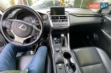 Позашляховик / Кросовер Lexus NX 2017 в Кропивницькому