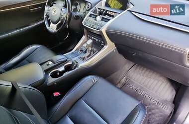 Внедорожник / Кроссовер Lexus NX 2015 в 