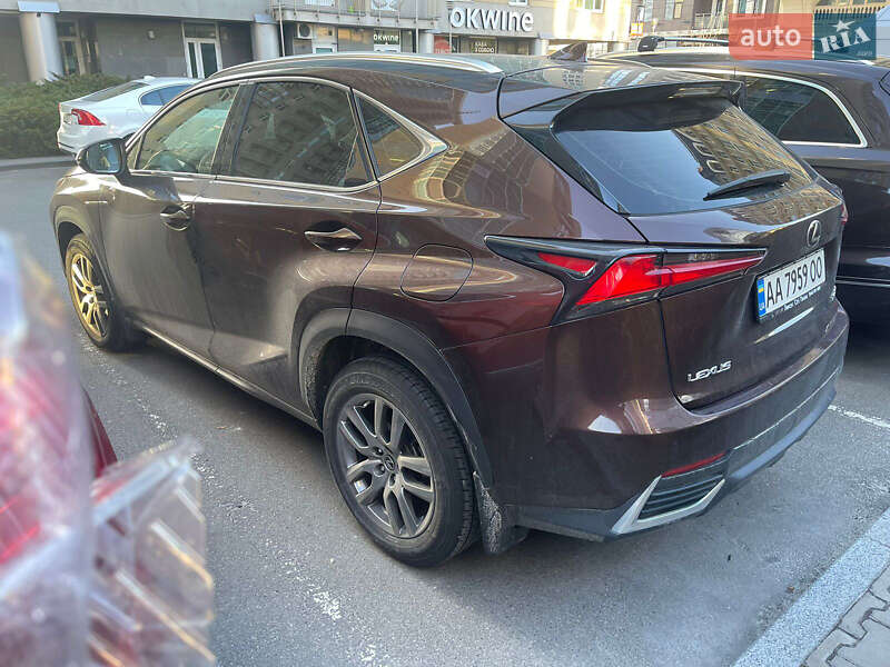 Позашляховик / Кросовер Lexus NX 2019 в Києві