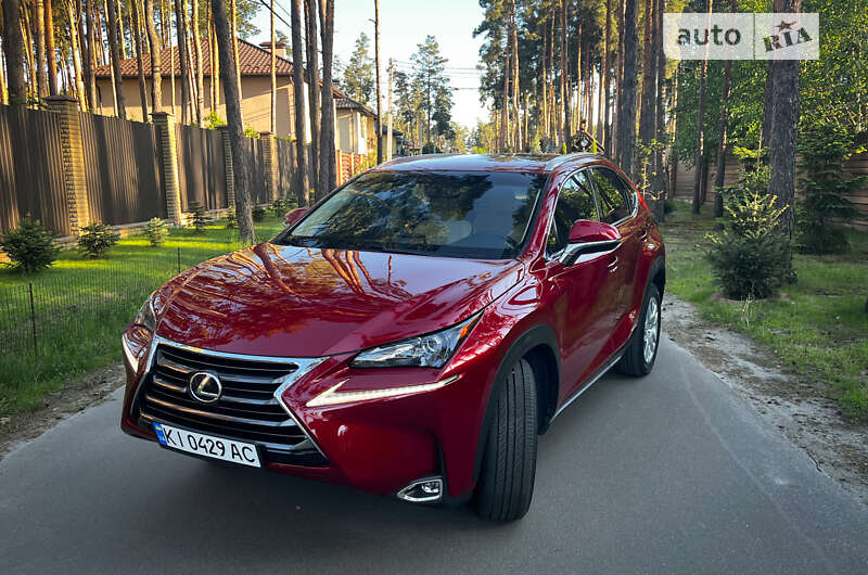 Позашляховик / Кросовер Lexus NX 2016 в Києві