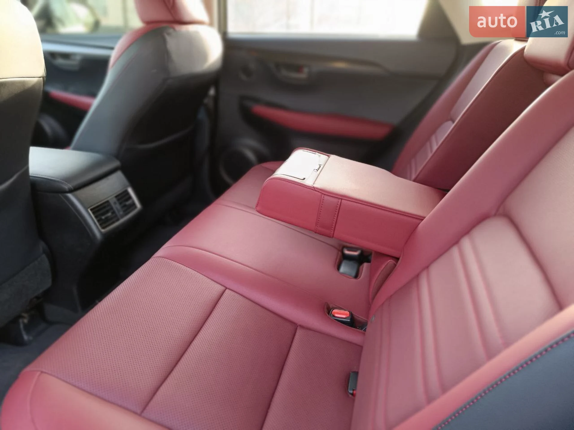 2019 Lexus NX - мініатюра 2