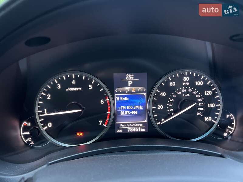 Внедорожник / Кроссовер Lexus NX 2015 в Киеве