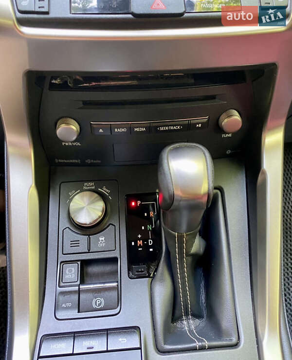 Позашляховик / Кросовер Lexus NX 2019 в Олександрії