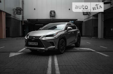 Позашляховик / Кросовер Lexus NX 2018 в Києві