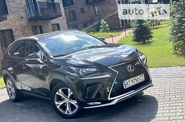 Внедорожник / Кроссовер Lexus NX 2017 в 