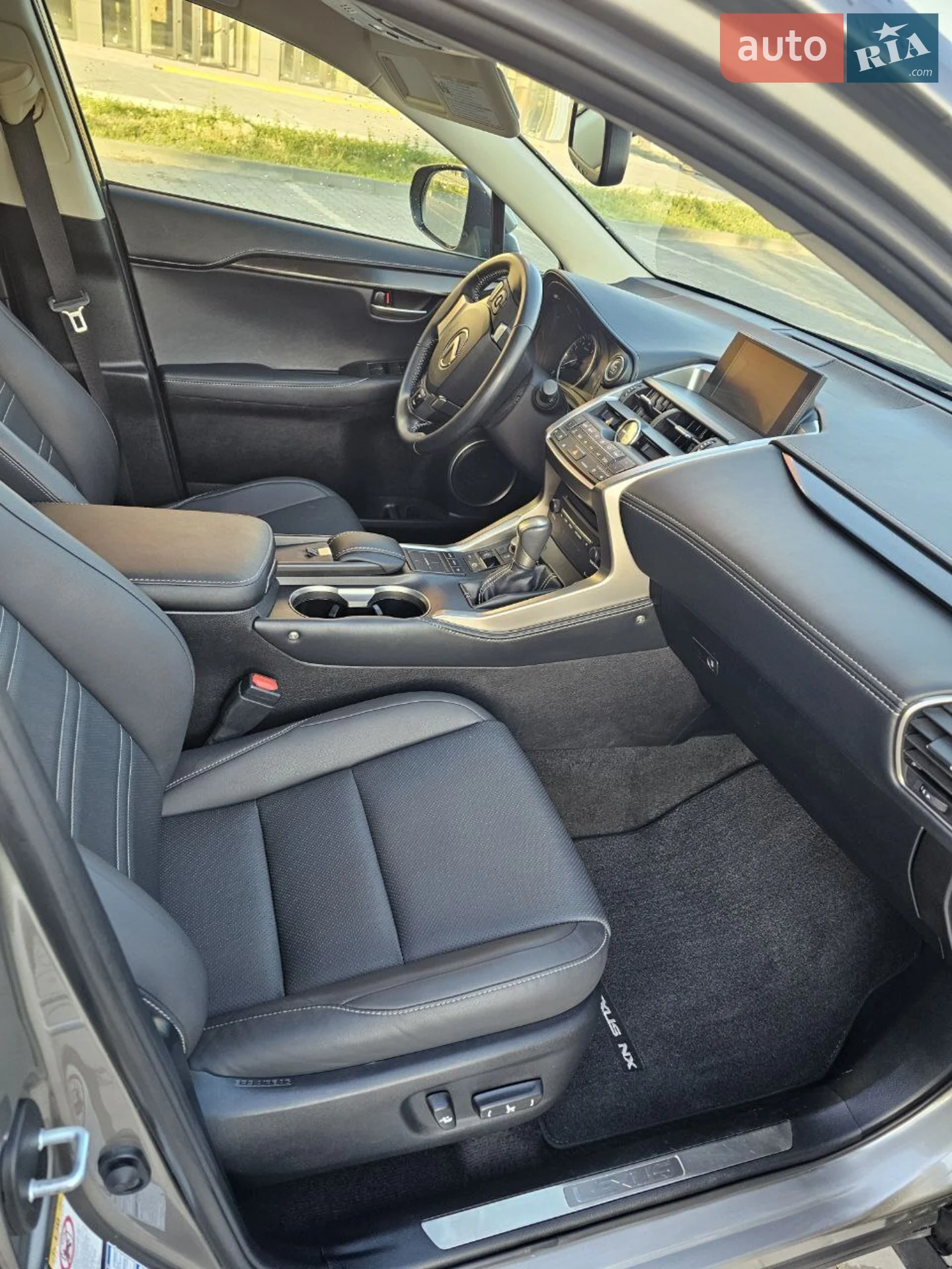 2016 Lexus NX - мініатюра 13