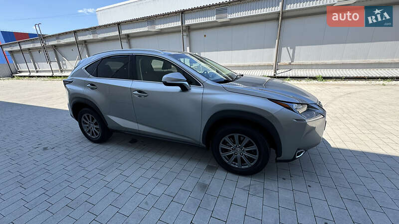 Внедорожник / Кроссовер Lexus NX 2017 в Ивано-Франковске