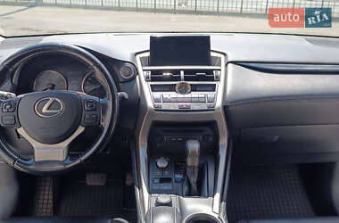 Внедорожник / Кроссовер Lexus NX 2015 в 