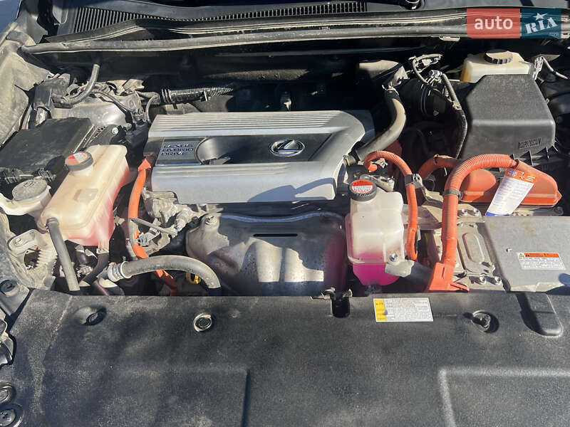 Внедорожник / Кроссовер Lexus NX 2016 в Тернополе