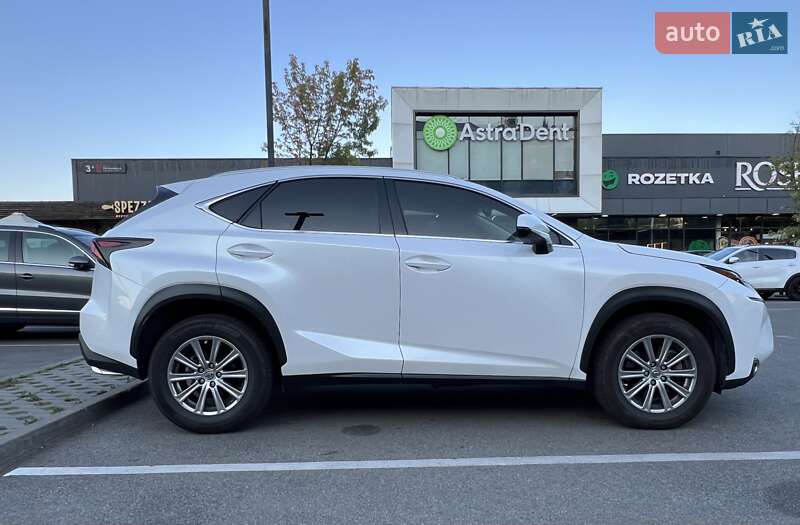Внедорожник / Кроссовер Lexus NX 2015 в Киеве