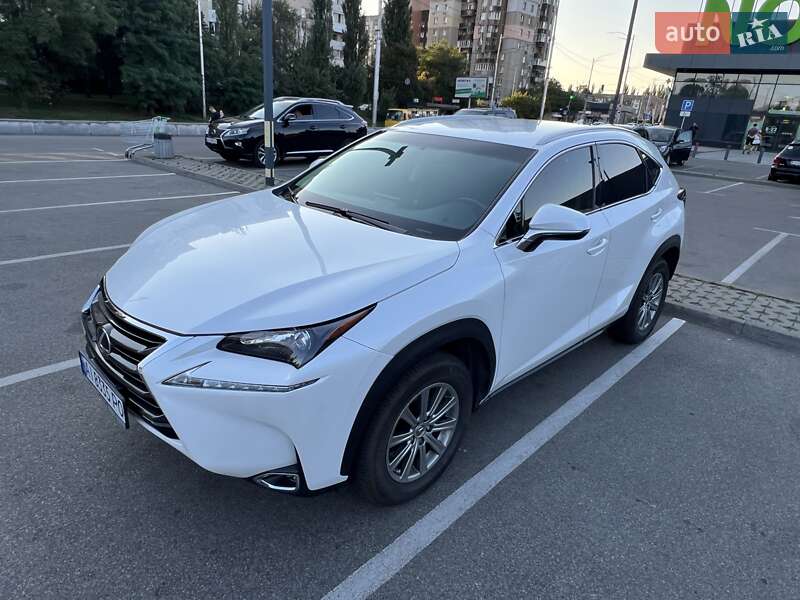 Внедорожник / Кроссовер Lexus NX 2015 в Киеве