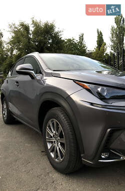 Внедорожник / Кроссовер Lexus NX 2019 в Одессе