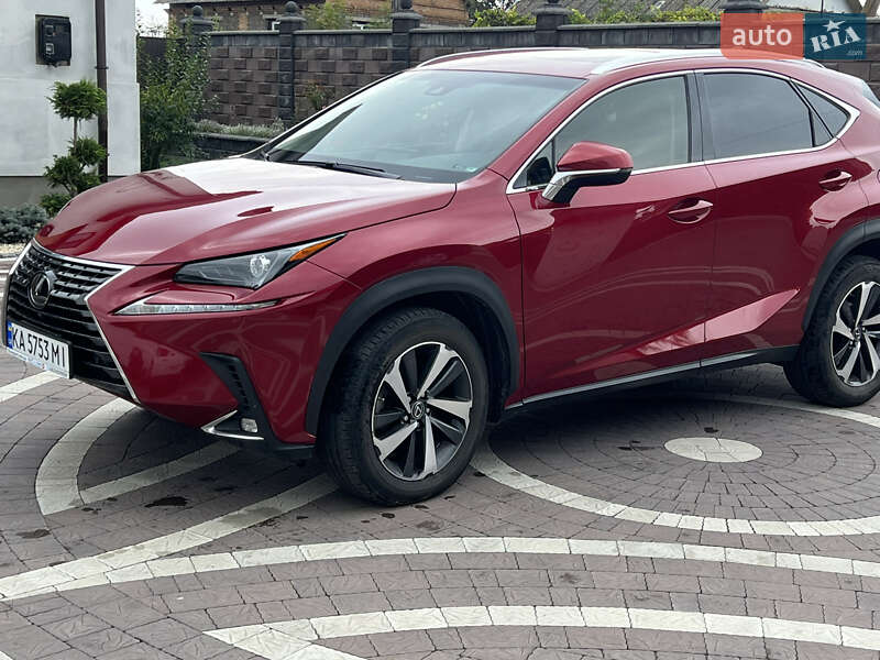 Внедорожник / Кроссовер Lexus NX 2019 в Дубно
