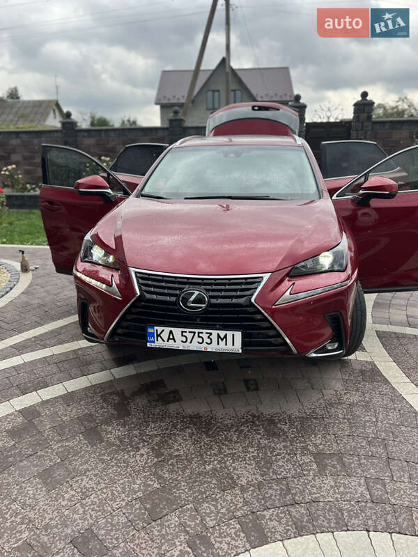 Внедорожник / Кроссовер Lexus NX 2019 в Дубно