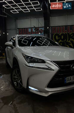Внедорожник / Кроссовер Lexus NX 2016 в 
