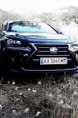 Позашляховик / Кросовер Lexus NX 2015 в Краснограді