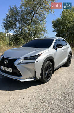 Внедорожник / Кроссовер Lexus NX 2015 в 