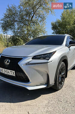 Внедорожник / Кроссовер Lexus NX 2015 в 