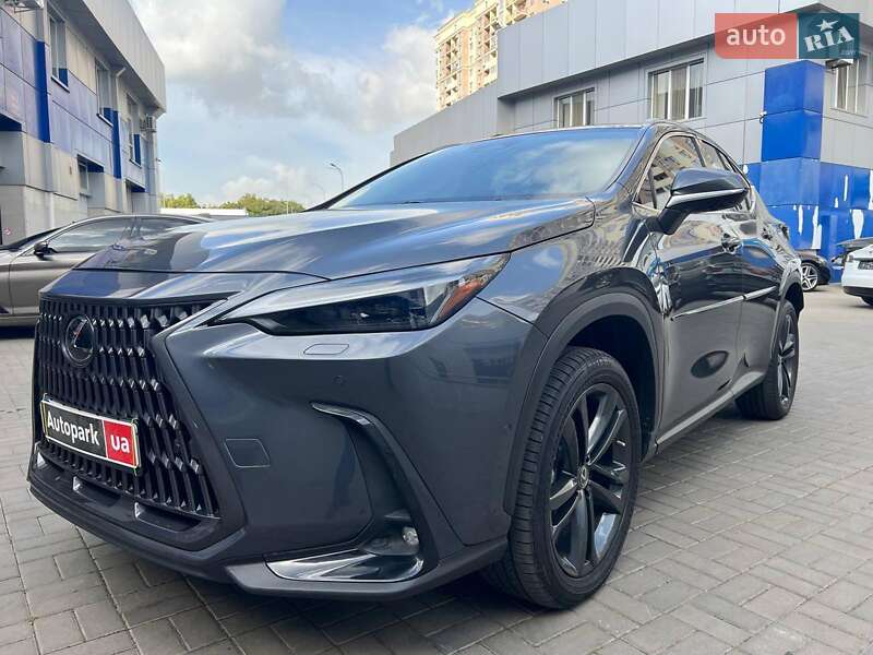 Lexus NX 2022
