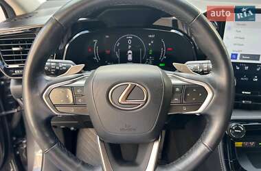 Внедорожник / Кроссовер Lexus NX 2022 в 
