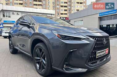 Внедорожник / Кроссовер Lexus NX 2022 в 