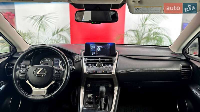 Позашляховик / Кросовер Lexus NX 2018 в Ужгороді фото 6 Позашляховик / Кросовер Lexus NX 2018 в Ужгороді