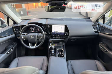 Внедорожник / Кроссовер Lexus NX 2022 в 