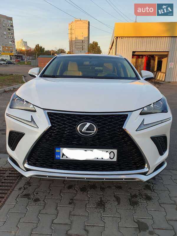 Lexus NX 2016