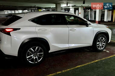 Внедорожник / Кроссовер Lexus NX 2016 в 
